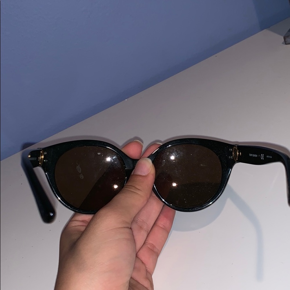 sunglasses - Picture 3 of 3
